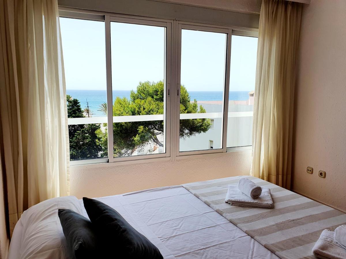 Luna Beach Seafront Marbella Esterno foto