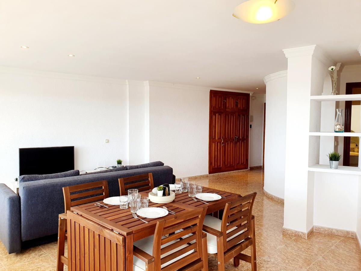 Luna Beach Seafront Marbella Esterno foto