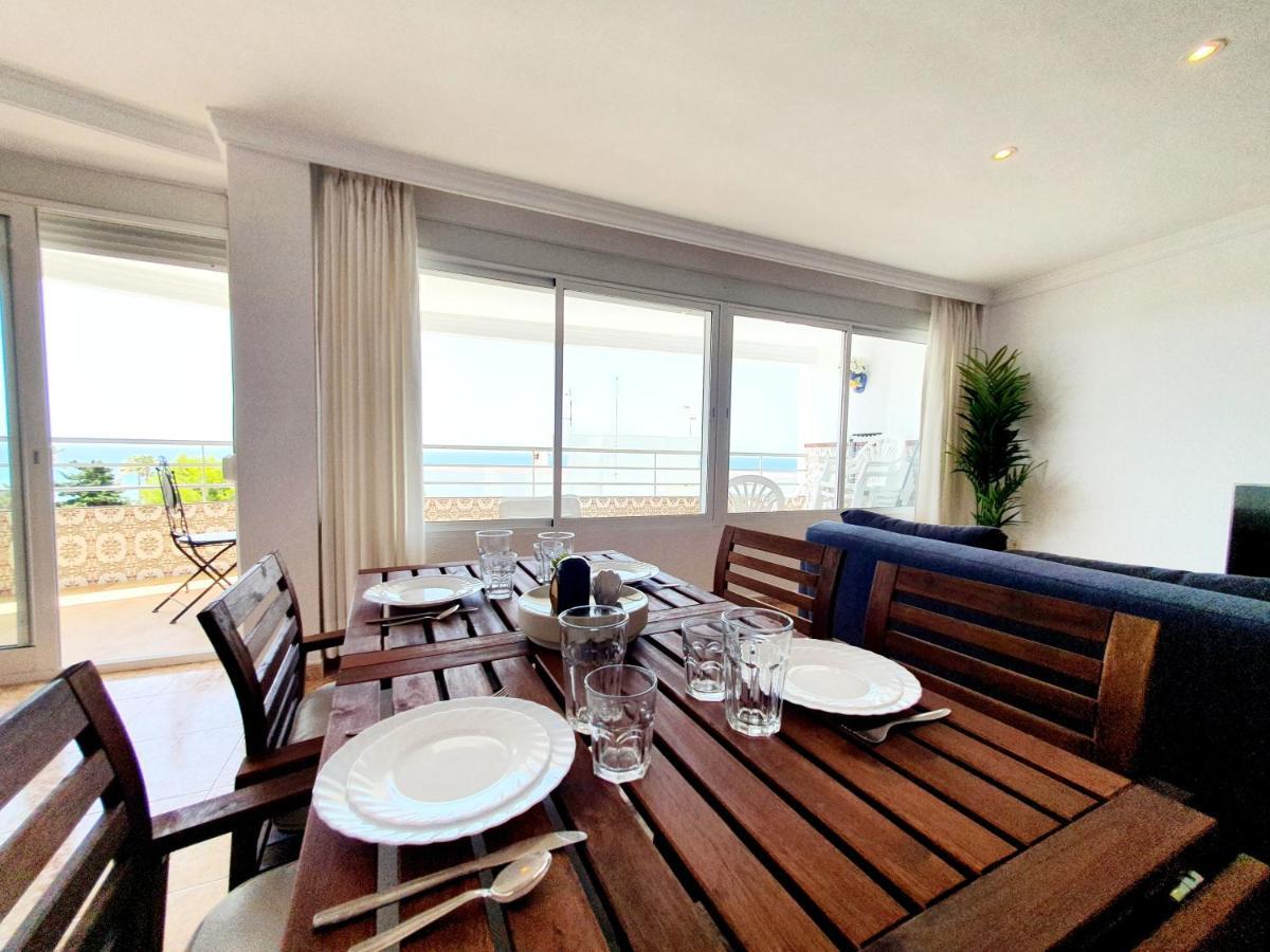 Luna Beach Seafront Marbella Esterno foto