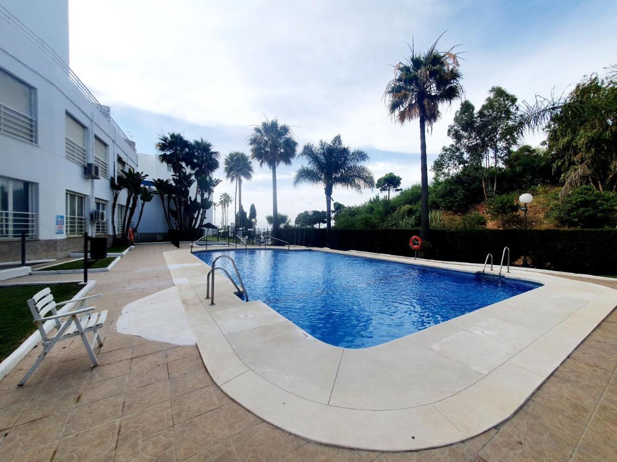 Luna Beach Seafront Marbella Esterno foto